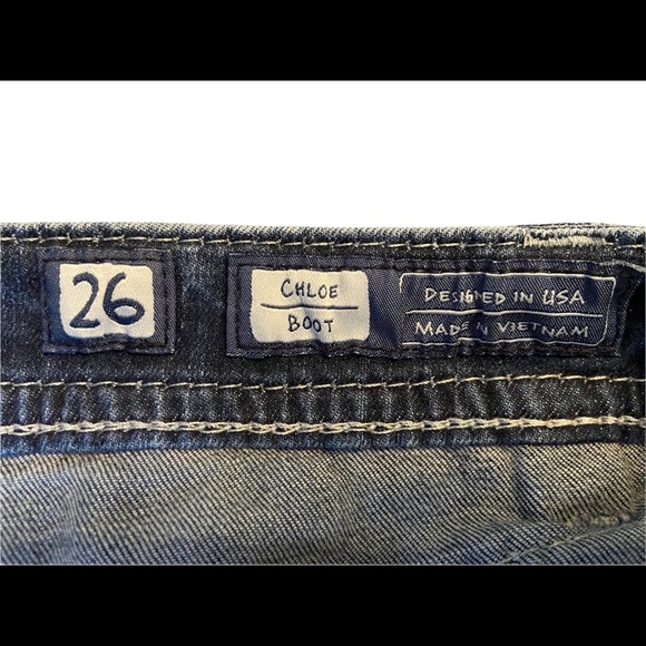 Miss Me Boot Cut Jeans Amazing Condition - Picture 7 of 8